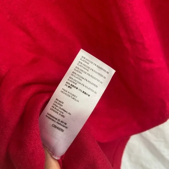 Anthropologie Puff Sleeved Cozy Turtleneck Top in Hot Pink
Size Small - Picture 6 of 13